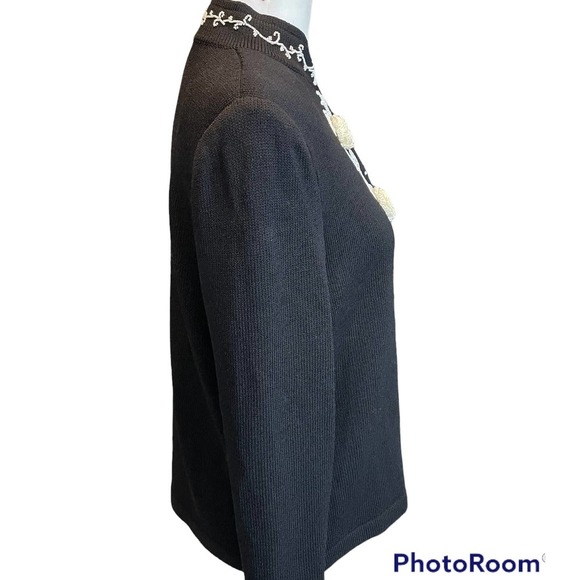 JSS Women's Black and Cream Luxury Button Down Sweater/Top - Picture 4 of 9